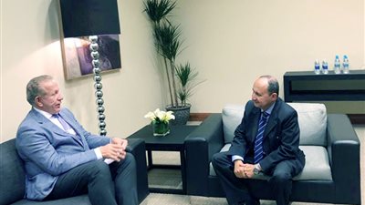    وزير التجارة يبحث مع نائب رئيس وزراء كوسوفو تعزيز التعاون الاقتصادى المشترك