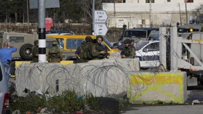 إسرائيل تغلق المعابر مع الضفة وغزة يوم الانتخابات