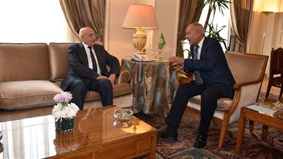 تفاصيل لقاء أبو الغيط ورئيس البرلمان الليبي حول تطورات الأوضاع في طرابلس