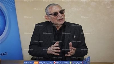 سقطة عدلي القيعي في الدفاع عن 