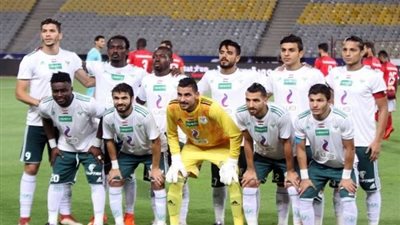 إيهاب جلال يعلن قائمة المصري لمباراة الزمالك