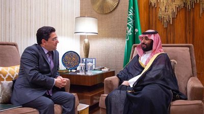 ولي العهد يلتقي وزير الشؤون الخارجية والتعاون الدولي المغربي