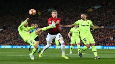 برشلونة يفوز على مانشستر يونايتد في 4 ملاعب مختلفة