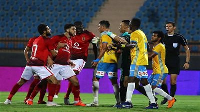 الأهلي يحسم صفقة نجم الإسماعيلي