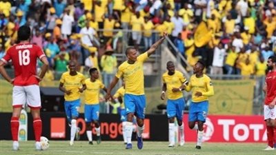 بالتردد.. القنوات المفتوحة الناقلة لموقعة الأهلي وصن داونز