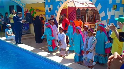 تكريم الأطفال الأيتام المشاركين في مهرجان 