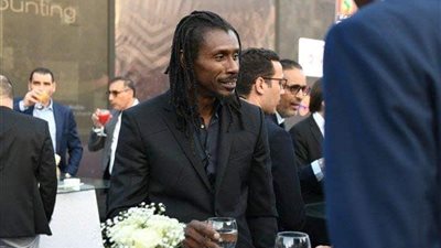 وصول مدرب السنغال لمقر قرعة كأس أمم أفريقيا