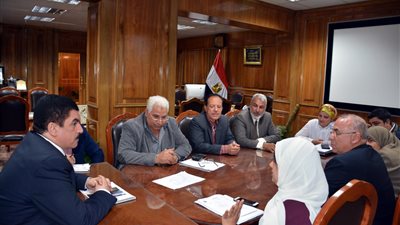 محافظ القليوبية: إنشاء مشروع ري الشرفا والمنيرة بالقناطر الخيرية بديلا عن ماكينات الرفع (صور)