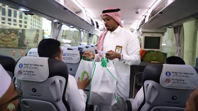 ضيوف خادم الحرمين يغادرون المملكة بعد أداء مناسك العمرة