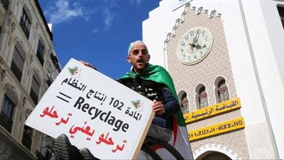 احتجاجات الجزائر تعود إلى 