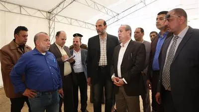 محافظ كفر الشيخ يتفقد تجهيزات معرض 