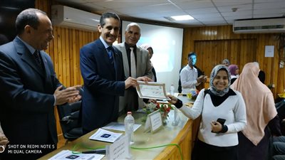 رئيس جامعة قناة السويس: نحن نربي شباب ونعلم عقول ونفجر طاقات 