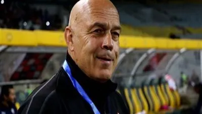 جروس يجهز بديل النقاز أمام الإسماعيلي  