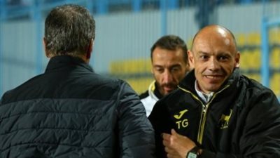 هل يستحق اليوناني تاكيس جونياس قيادة الأهلي؟ .. أرقامه مع وادي دجلة تُجيب