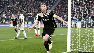 دي ليخت أفضل لاعب في مباراة أياكس أمستردام ويوفنتوس 