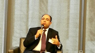 سفير مصر بكندا يروج لفرص الاستثمار أمام منتدى الأعمال 