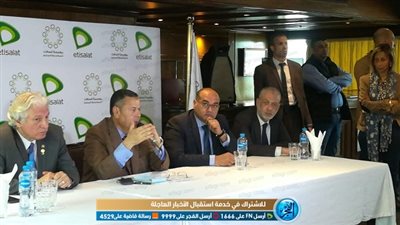 محافظ بني سويف يطمئن على الخدمات الطبية المقدمة بمستشفى الخير العائم