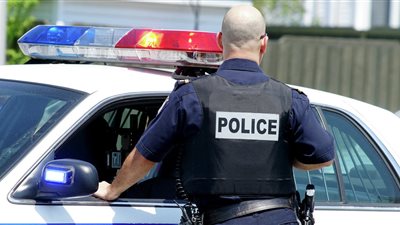 توقيف شخص يحمل عبوتي بنزين في كاتدرائية بنيويورك