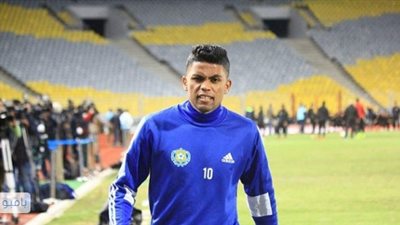 كريم بامبو يعلق على استبعاده من الإسماعيلي وتوقيعه للأهلي