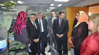 'الشريف' و'قمصان' يشيدان بمركز رصد الاستفتاء بالأعلى للإعلام