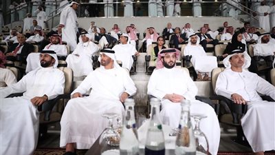  تفاعل تركي آل الشيخ خلال مباراة الهلال والنجم بنهائي البطولة العربية في حضور محمد بن زايد ولي عهد أبوظبي (فيديو)