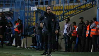 4 بدائل في الأهلي لخلافة مارتن لاسارتي 