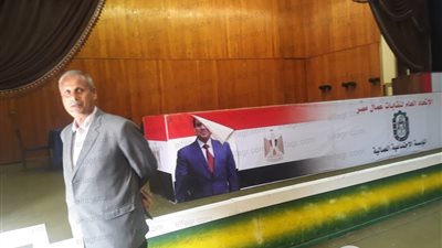 رؤساء المدن بالقليوبية يتفقدون مقرات اللجان الانتخابية للاستفتاء على الدستور (صور)