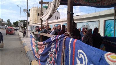 توافد الناخبون على لجان الاستفتاء على التعديلات الدستورية بالإسكندرية