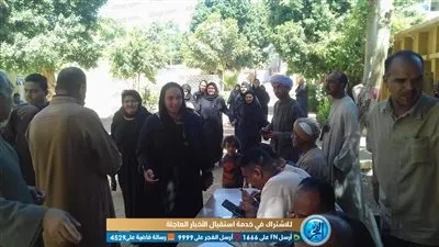 إقبال كثيف بإدفو للاستفتاء على الدستور