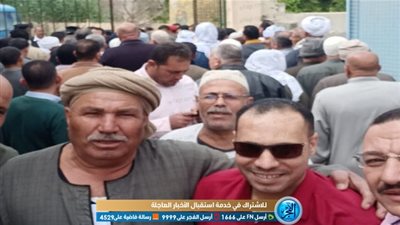 توافد المواطنين على لجان 