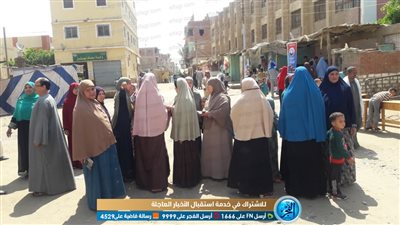 السيدات وكبار السن يتصدرون أول ساعات الاستفتاء ببني سويف (صور)