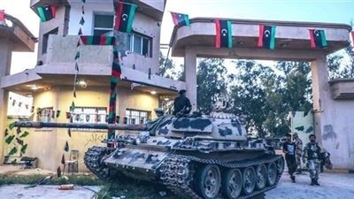 الجيش الليبي يعلن سيطرته على كوبرى مطار طرابلس ووادى الربيع