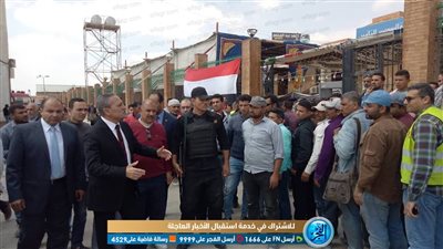 محافظ الإسماعيلية يتفقد لجنة الوافدين بالمنطقة الحرة (صور)