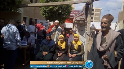 إقبال العنصر النسائي في أول أيام الاستفتاء على الدستور بالمنوفية (صور)