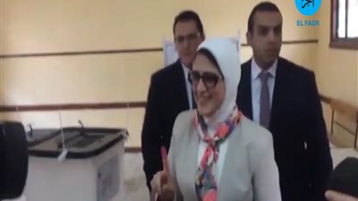 الوزراء وكبار الدولة يشاركون في التعديلات الدستورية (فيديو)