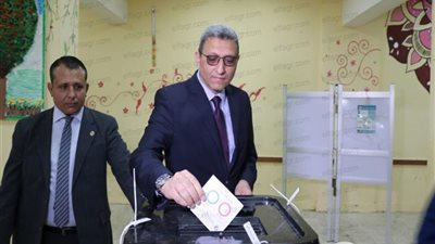 الأمين العام لمجلس النواب يشارك في الاستفتاء على التعديلات الدستورية