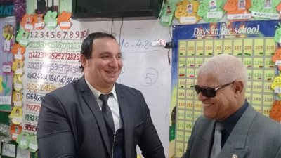 رئيس حي البساتين يدلي بصوته في الاستفتاء على التعديلات الدستورية