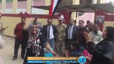 بالزغاريد والرقص.. ناخبات ههيا يدلين بأصواتهن في الاستفتاء (فيديو)