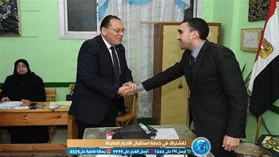 محافظ الشرقية يتفقد مدرستين لمتابعة سير الاستفتاء في نهاية اليوم الأول (صور)