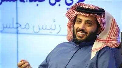 عاجل.. تركي أل الشيخ يعلن عن الزي الجديد لبيراميدز 
