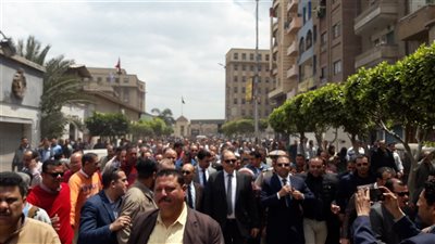 مسيرة عمال غزل المحلة ومشاركة كبار السن.. أبرز مشاهد الغربية أول أيام الاستفتاء (صور)