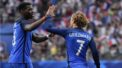 مفاجأة.. زيدان يفضل 3 صفقات على ضم بوجبا ونيمار وجريزمان