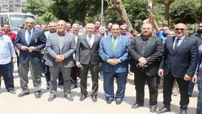 وفد اللجنة الأولمبية والاتحادات يدلون بأصواتهم في التعديلات الدستورية (صور)