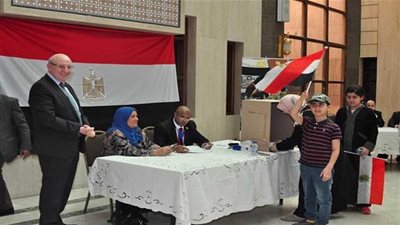 انتهاء التصويت على التعديلات الدستورية في الصين وماليزيا والفلبين