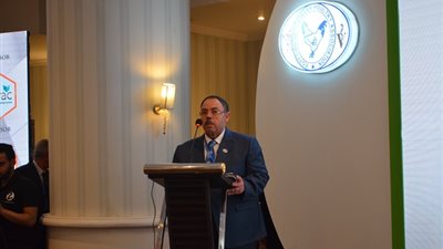 رئيس البيطرية المصرية للدواجن: المجتمع بحاجة للرأى الفني الصائب والمشورة العلمية الصادقة