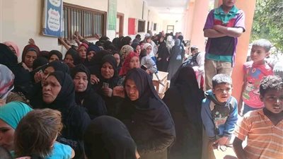 كثافة انتخابية في لجان الاستفتاء ومتابعة لحظية لسير عملية التصويت من غرفة العمليات المركزية بأسيوط