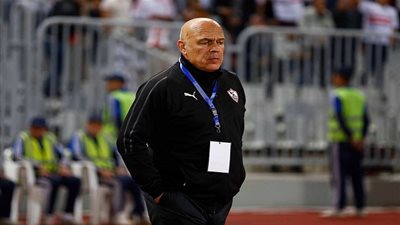 عاجل.. الأهلي يسعى لخطف جروس من الزمالك