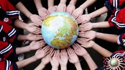 حكايات اليوم.. نشر طريقة برايل اليابانية ويوم الأرض