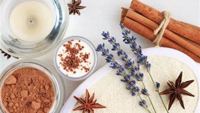 تعرفي على استخدامات القرفة لعلاج حب الشباب