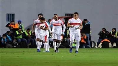 جروس يستبعد 8 لاعبين من قائمة الزمالك أمام بيراميدز
